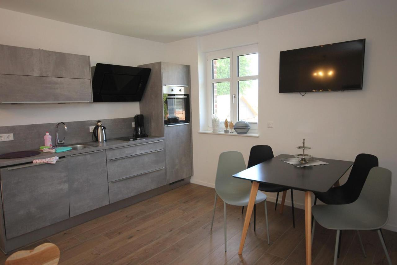 Ferienwohnung Fw Steuerbord Peildeck Wustrow  Exterior foto